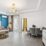 Teona 110 In Axxis Nova شقة مامايا