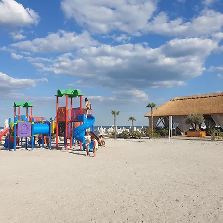 Teona 110 In Axxis Nova Apartment *